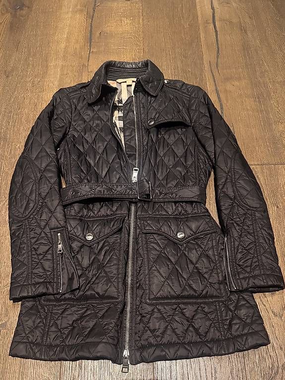 Burberry Jacken: Burberry Jacke – Gebraucht aus Stetten SH von Coco056