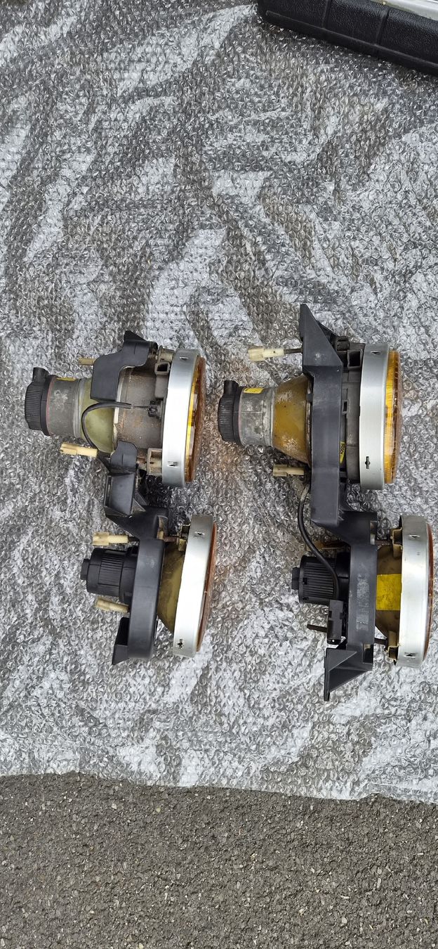 Hella Phares: Gelbe Hella Scheinwefer / E30 – Défectueux à Horw par Row707 5