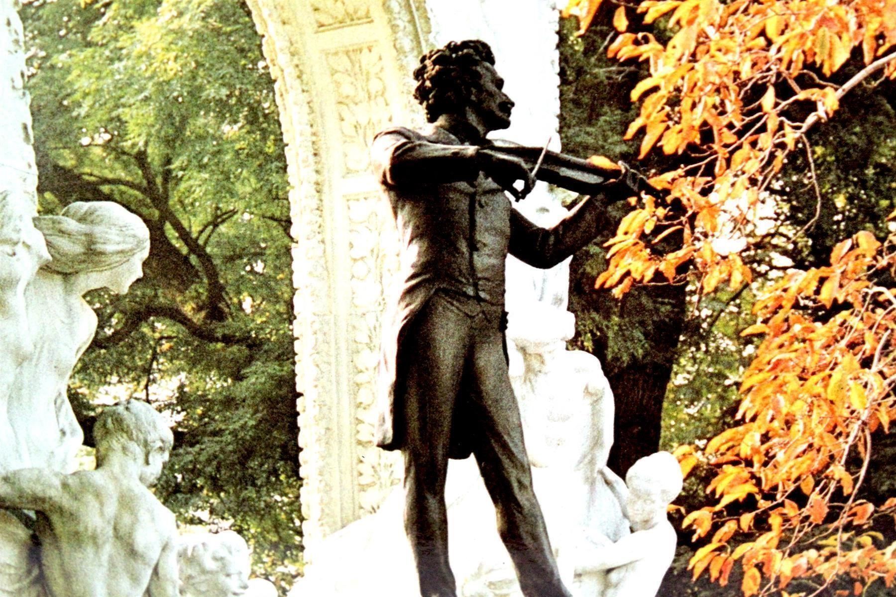 CD: HERBERT KARAJAN: Johann & Josef Strauss – Usato da Bern venduto da kultiges