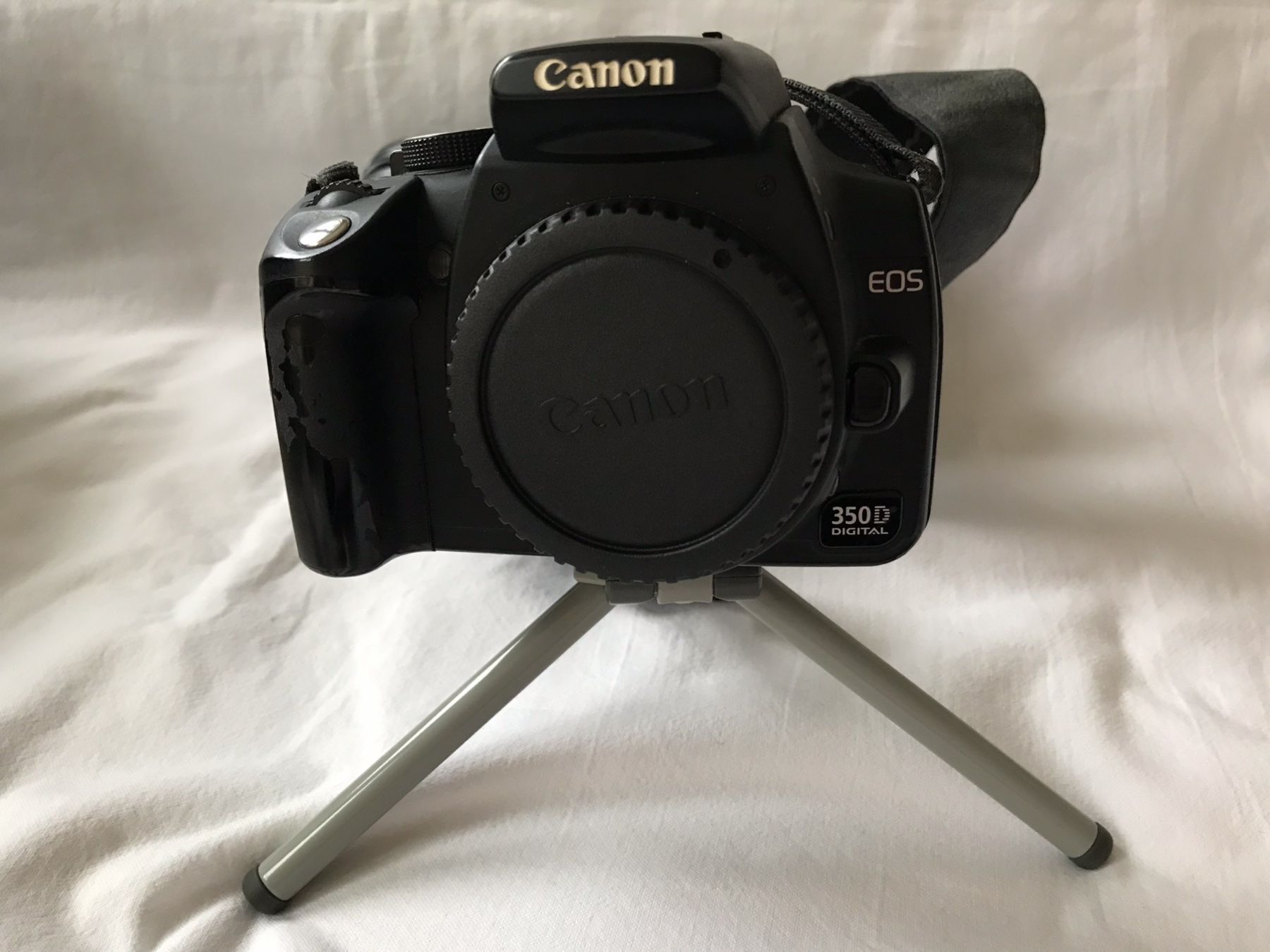 Canon Kamera: Canon EOS 350D EF-S 18-55 + div. Zubehör – Gebraucht aus uster von articles 3