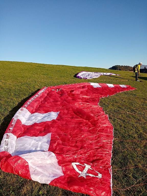 Phi Sport dell'aria & Aquiloni: Gleitschirm PHI Maestro Xalps Grösse 21 – Usato da Schmerikon venduto da mlarcher84