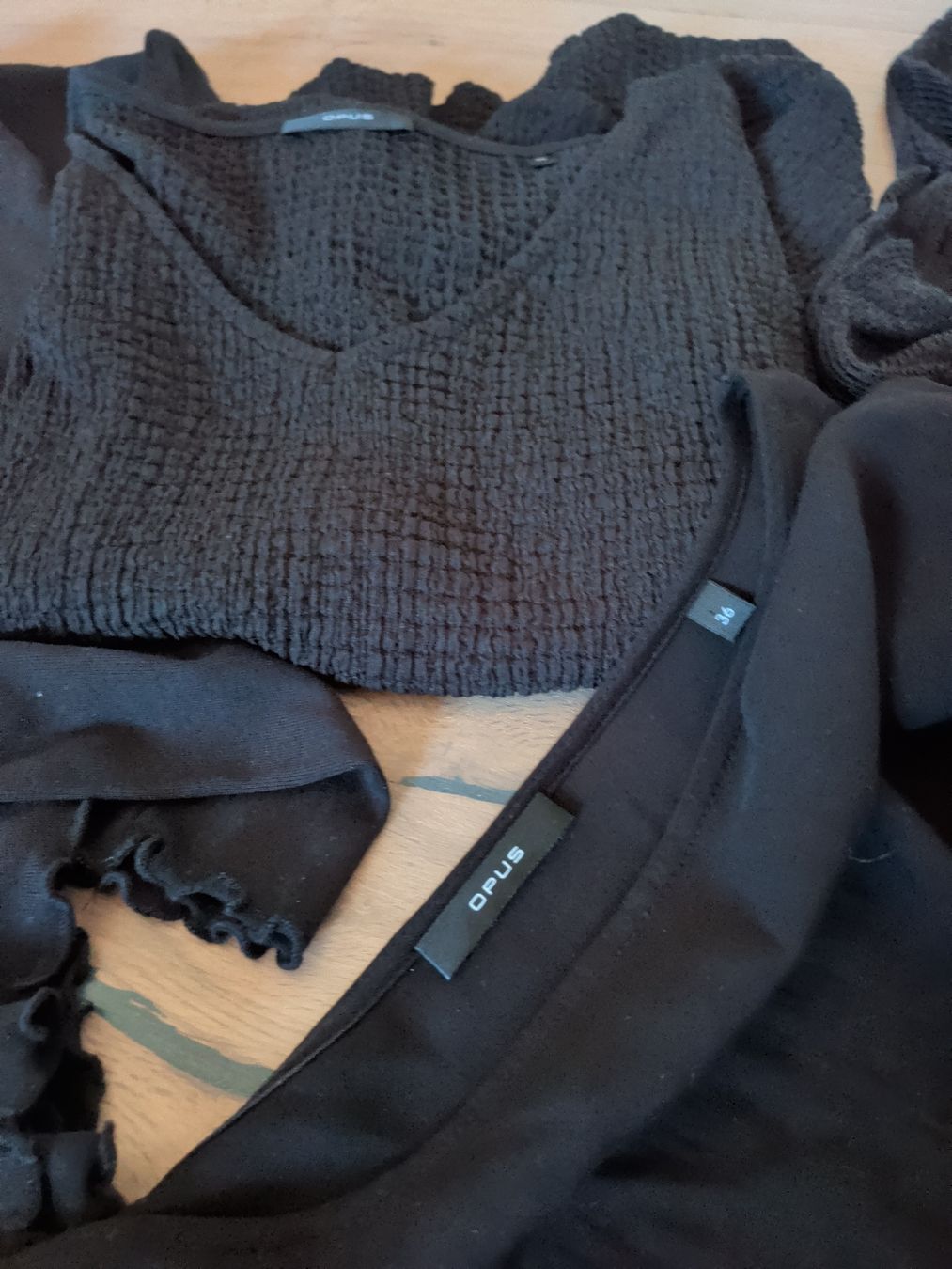 Lotti di vestiti: 7teiliges set damen oberteile gr.36/38 – Usato da Mörschwil venduto da nemo1975 1