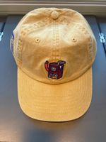 Casquette jaune Thé froid Pêche Migros x Fichtre 80 ans