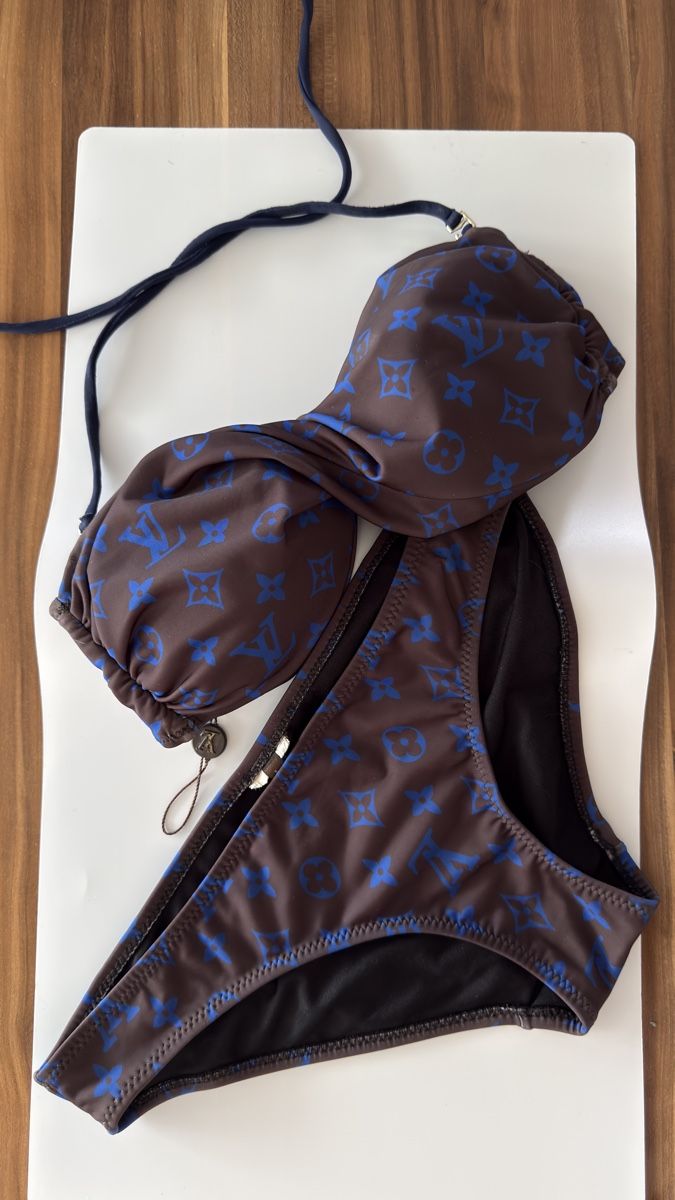 Louis Vuitton Badekleider & Bikinis: Louis Vuitton Bikini Set Monogram Blau/Braun • Gr. 40 – Gebraucht aus Ostermundigen von itsanoemithing