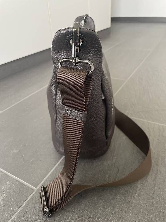 Borse da donna: Mandarina Duck Umhängetasche – Usato da Meisterschwanden venduto da xX3000Xx 2