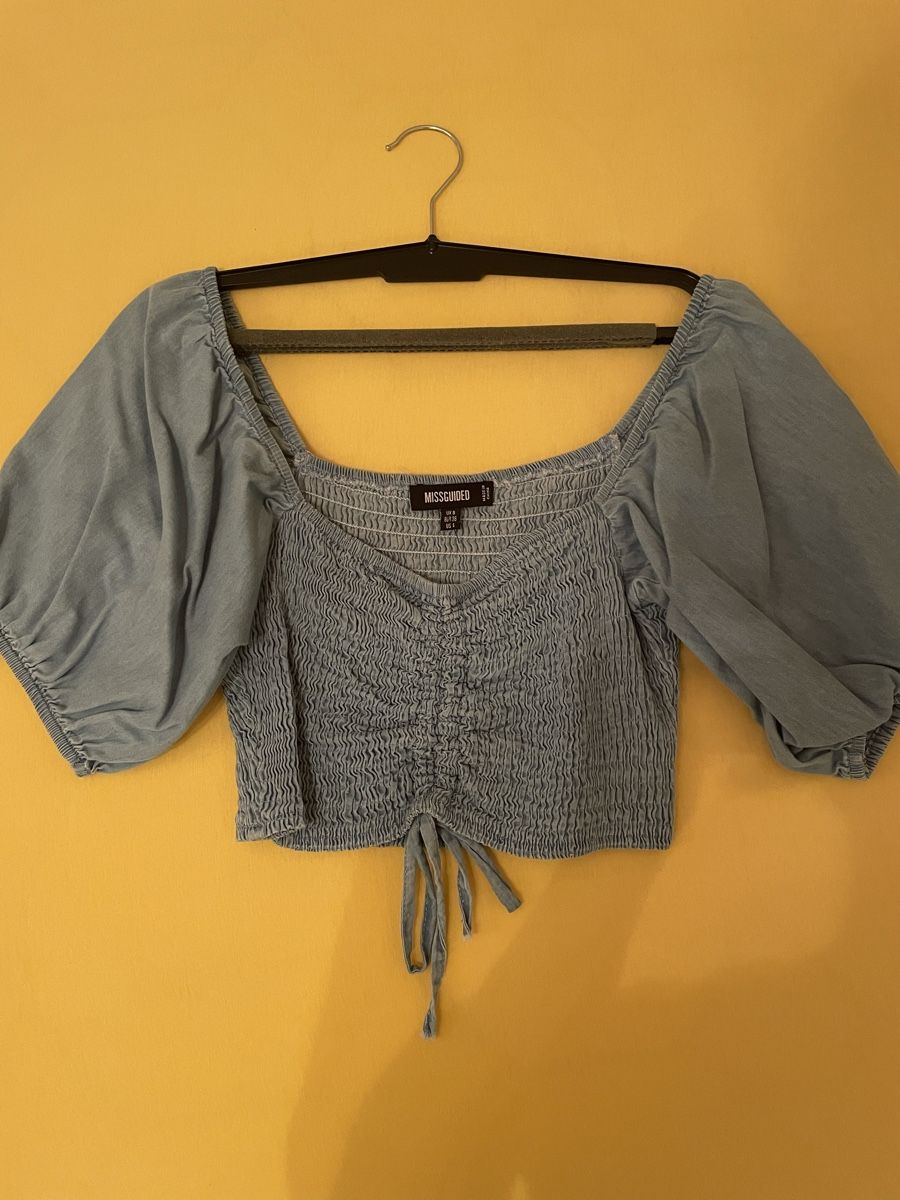 T-shirt: Missguided Shirt – Usato da Rheineck venduto da Princessaitaliana