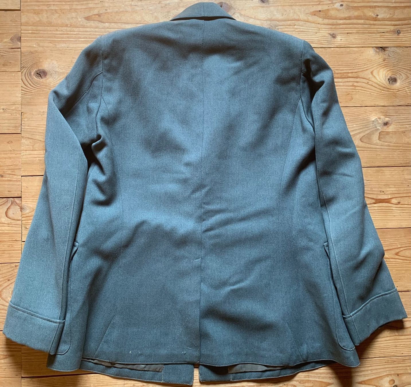 Schweizer Armee Uniformen: Uniformjacke der CH Armee – Gebraucht aus Goldingen von Bergler012 2