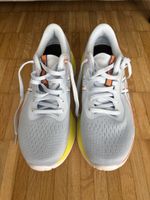 NEU / Damen Asics Gel Stratus Gr. 43,5