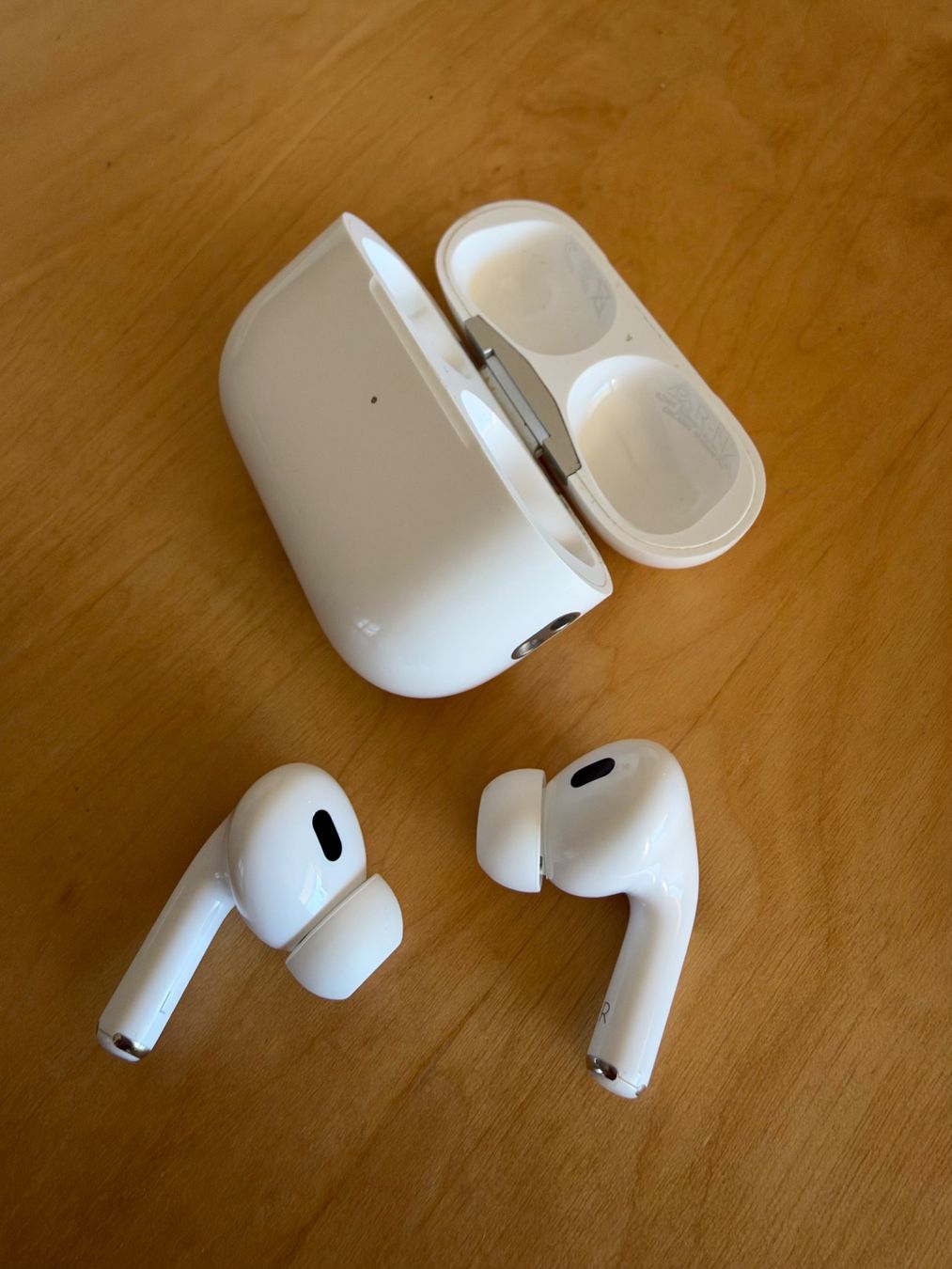 Apple Kopfhörer: AirPods Pro 2 mit USB‑C Ladecase – Gebraucht aus Reinach BL von holmberjo 3