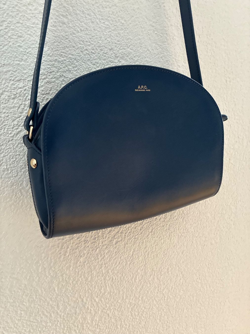 Borse da donna: Apc Tasche – Usato da Fribourg venduto da waves55 2