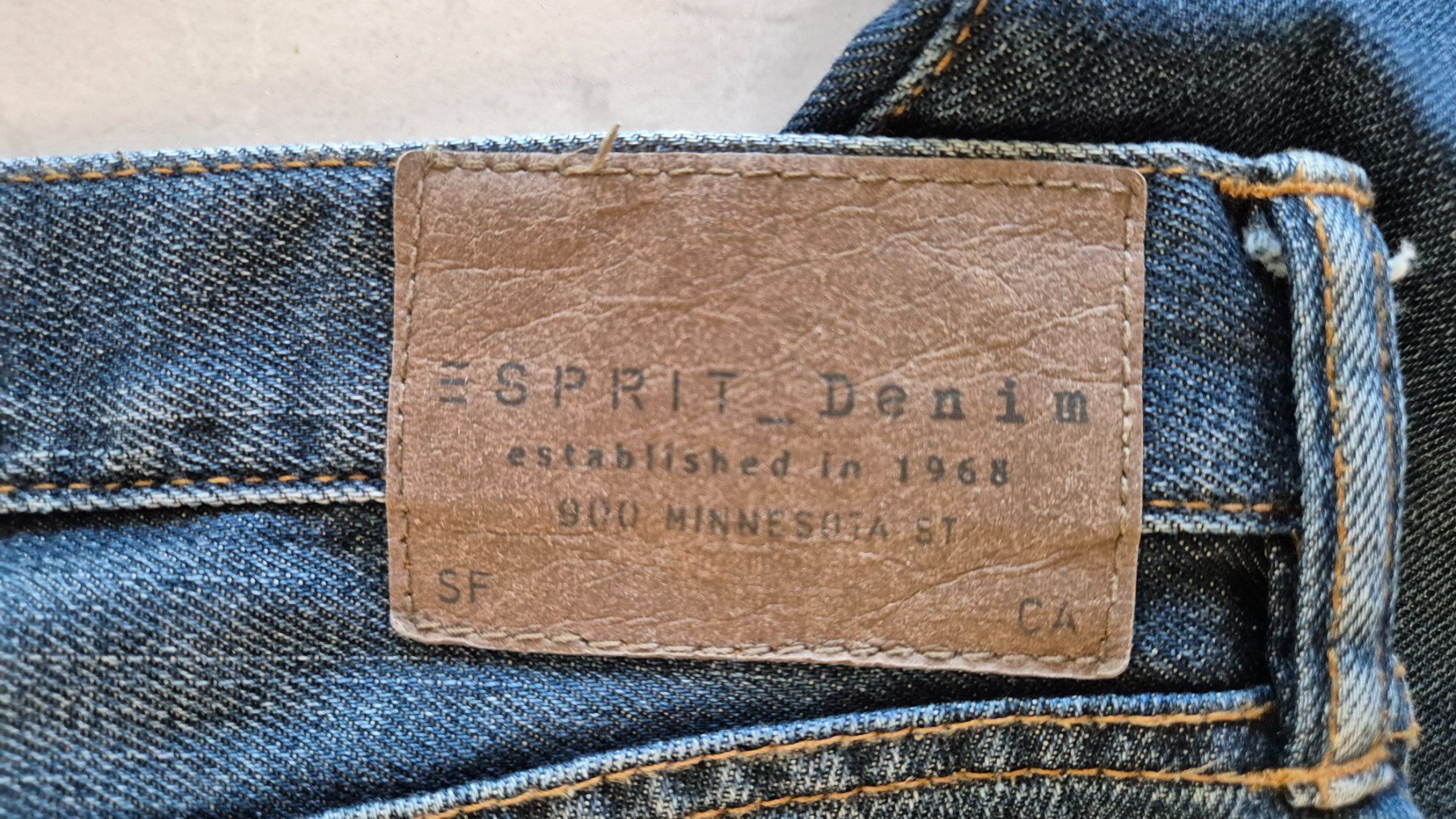 Esprit Jeans: Esprit Jeans W31 L34 – Usato da Buus venduto da papillon098 2