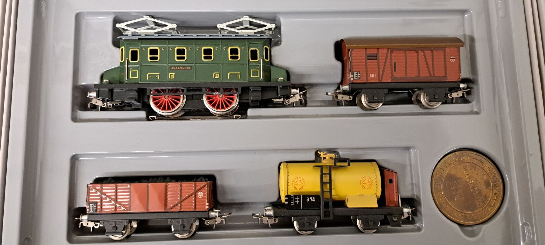 Märklin Modellini di ferrovie: Märklin Jubiläumszug – Usato da Urdorf venduto da Canyamel1 3