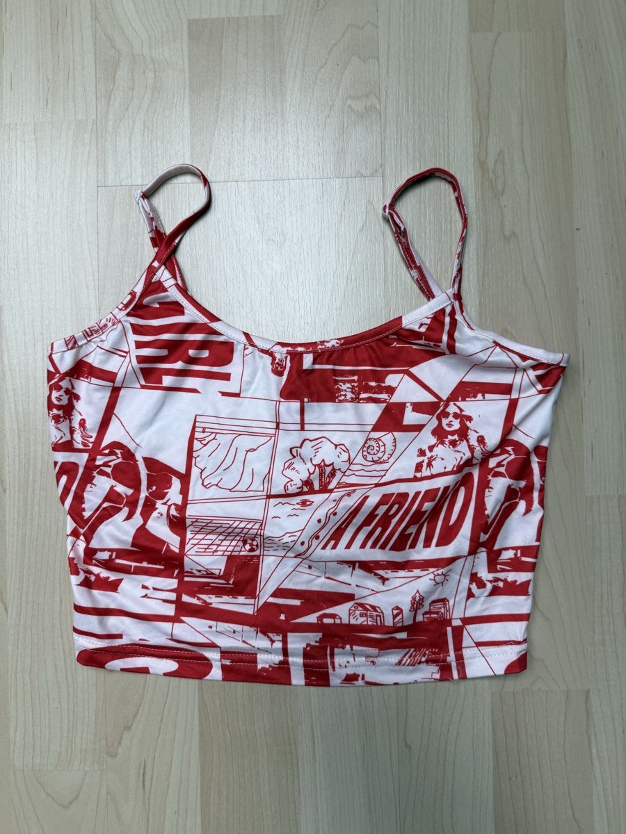 Top: Trendy Graphic Print Crop Top Y2k – Usato da Urdorf venduto da rob_c5wf