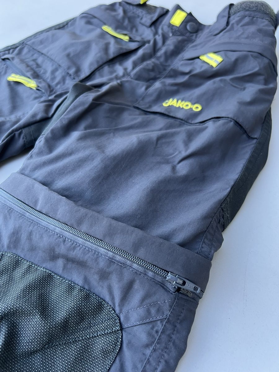 Jako-O Pantaloni: Jako-o Robusthose Gr. 134 – Usato da Heiligkreuz (Mels) venduto da fodo 3