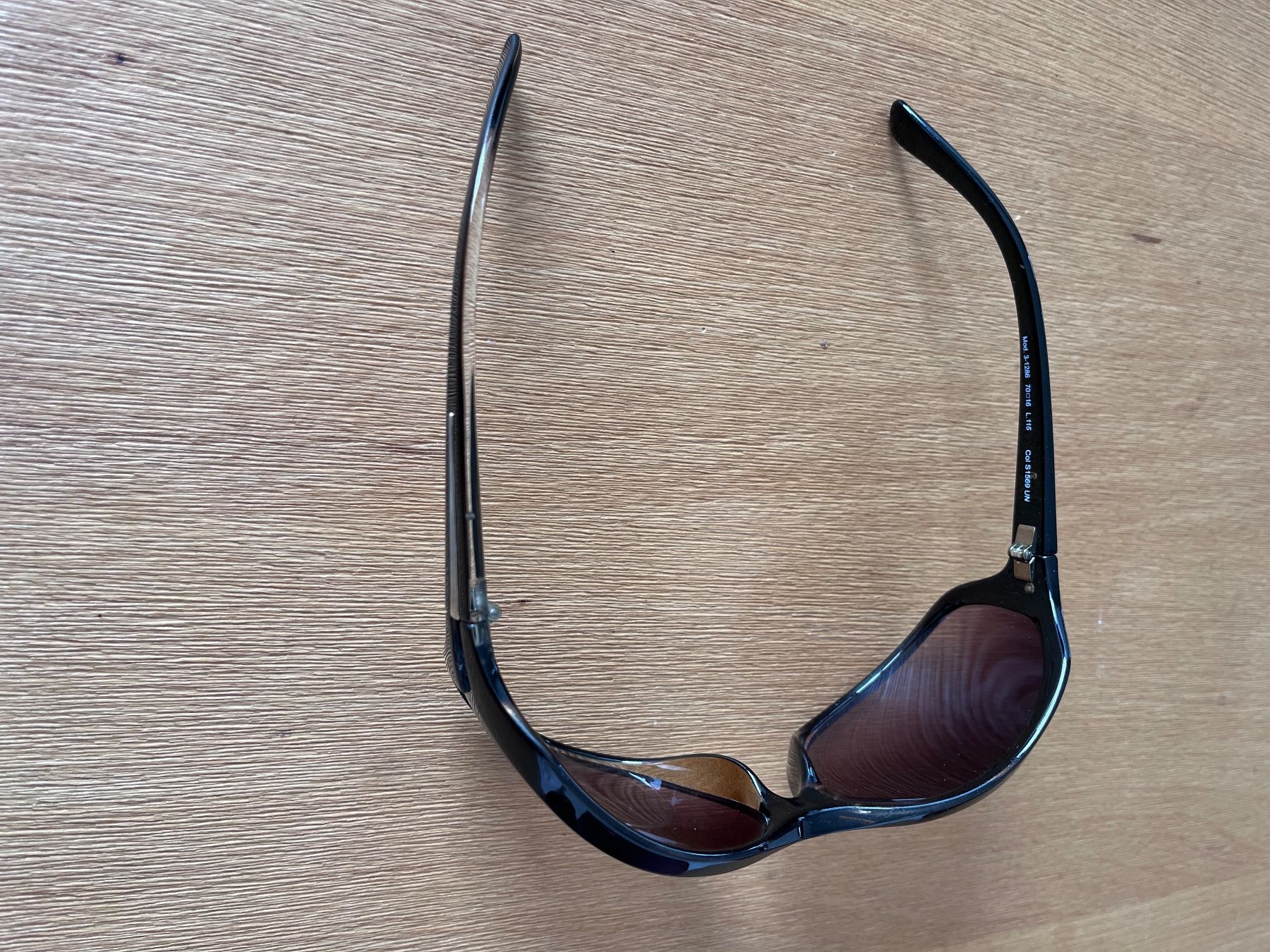 Brillen & Gläser: Sonnenbrille Valentin Yudashkin – Gebraucht aus Roggwil BE von KarotteV 4