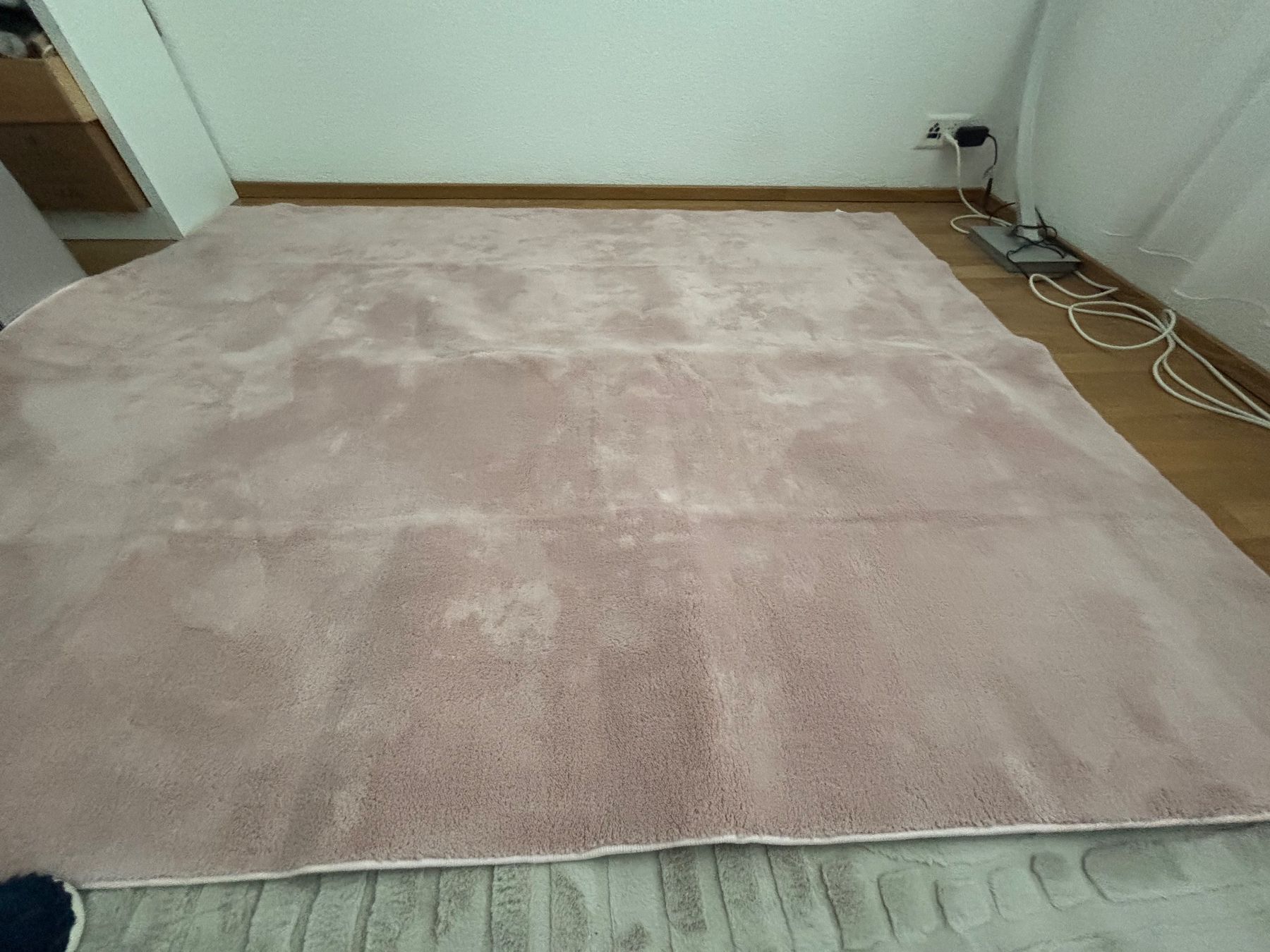 Teppiche: Teppich gr160x200 flauschig NEU – Neu (gemäss Beschreibung) aus Zug von Biki72 2