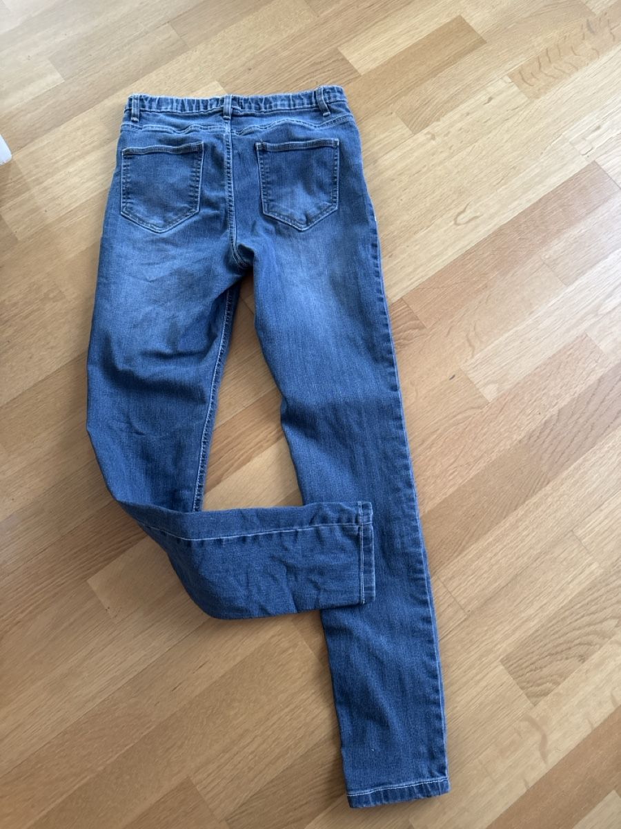 Jeans: Jeans-Jeggins, 38 – Usato da Gümligen venduto da morticiaaddams 2