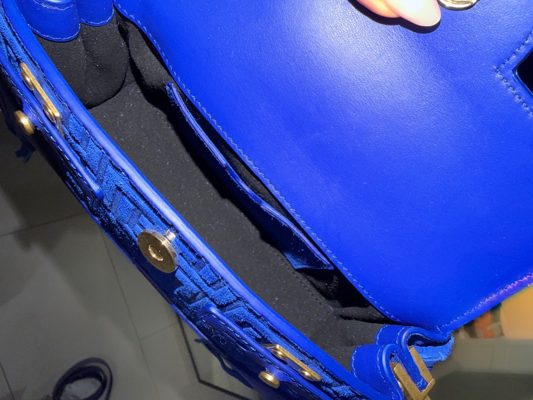 Balmain Taschen für Damen: Balmain Buzz – Neu (gemäss Beschreibung) aus Läufelfingen von kiaverann 5