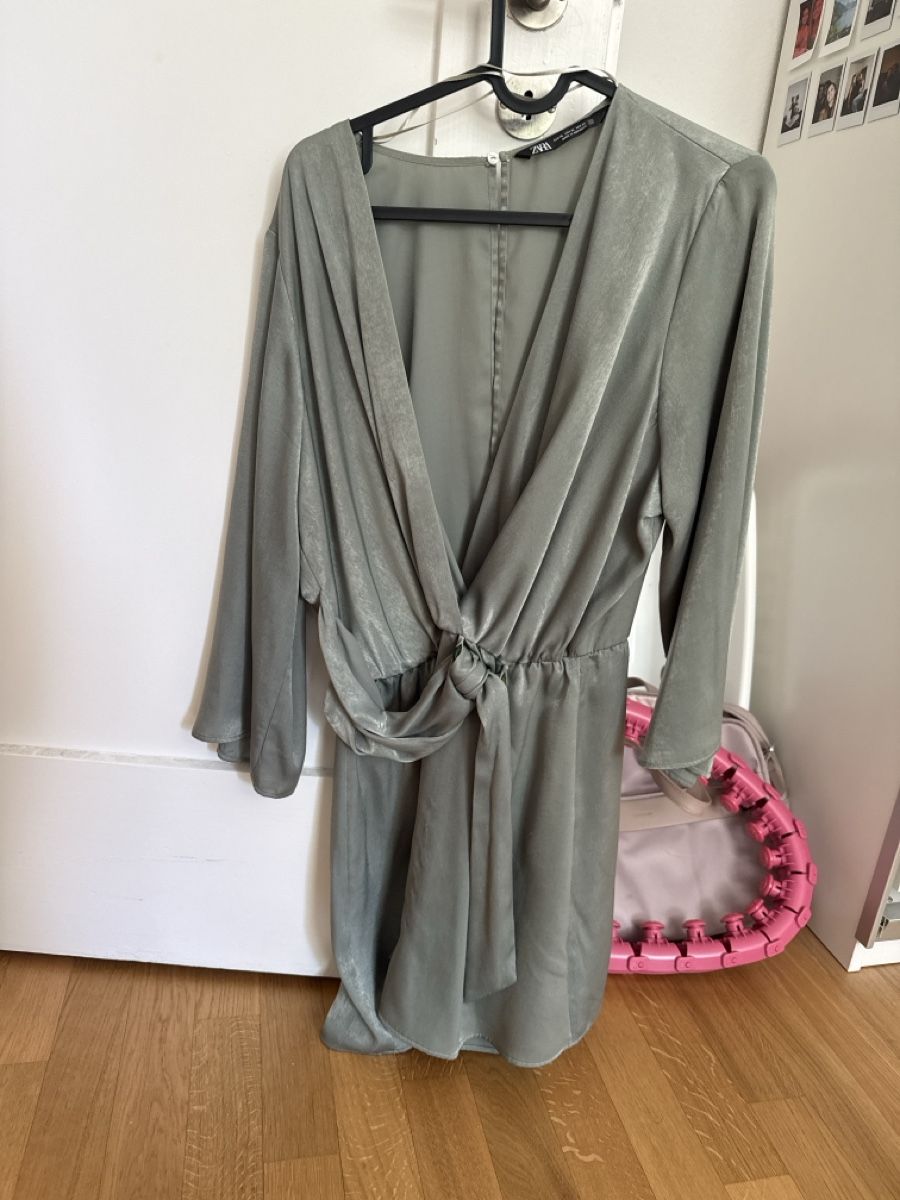 Zara Tute: Zara Olive Green Jumsuit, Size XL – Usato da Schlieren venduto da _Meenu 1