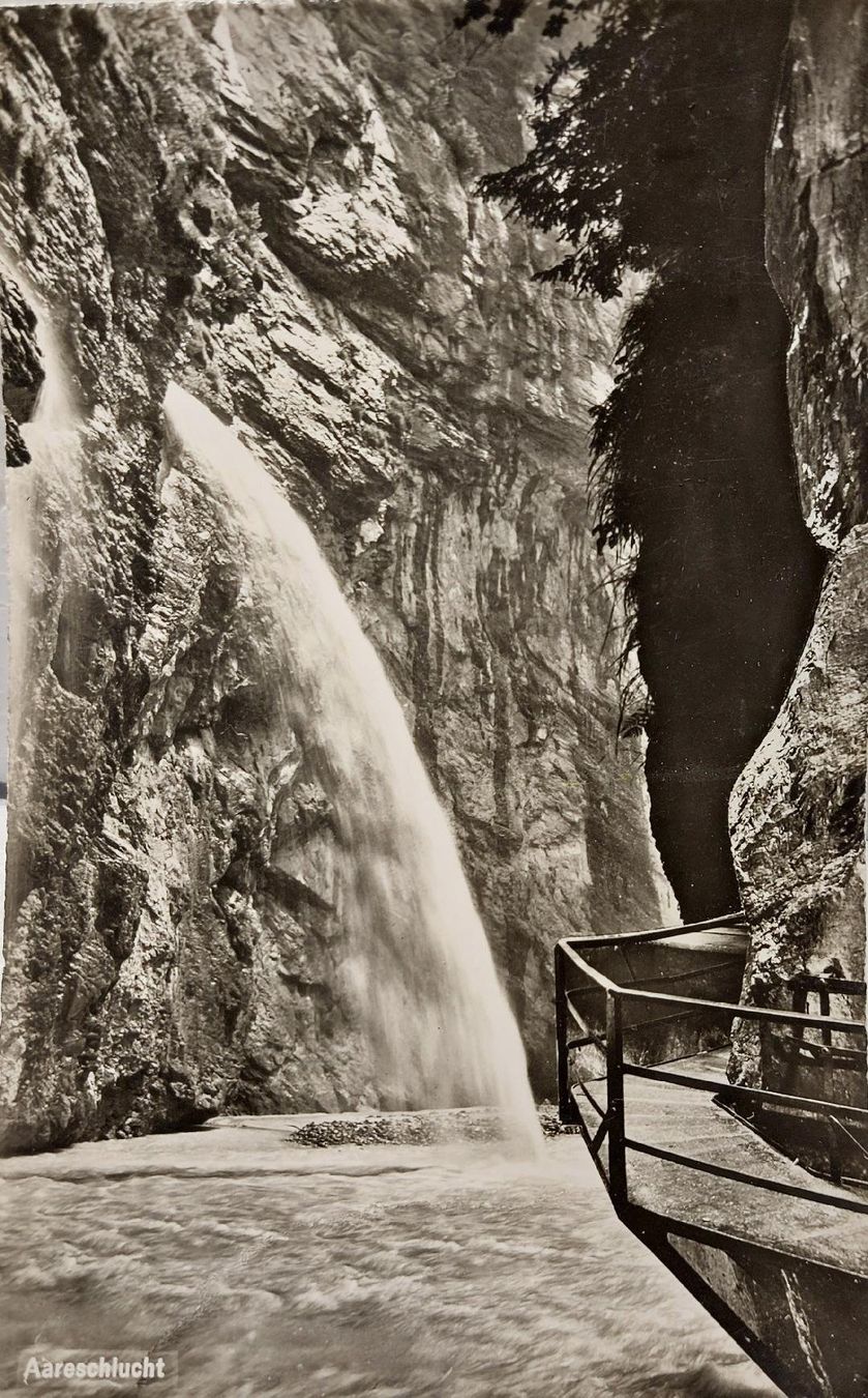 Cartoline postali: AARESCHLUCHT   bei   Meiringen – Usato da Delémont venduto da Domdom1