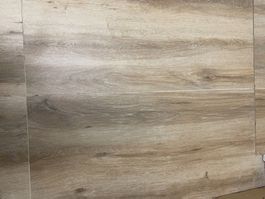 Bodenplatten Feinsteinzeug  Holzoptik 120x60x1 Lagerräumung