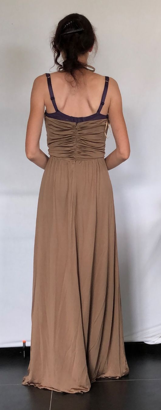 Max Mara Kleider: Robe bustier maxi couleur bronze Pianoforte di Max Mara – Gebraucht aus Coppet von Vanessamode 2