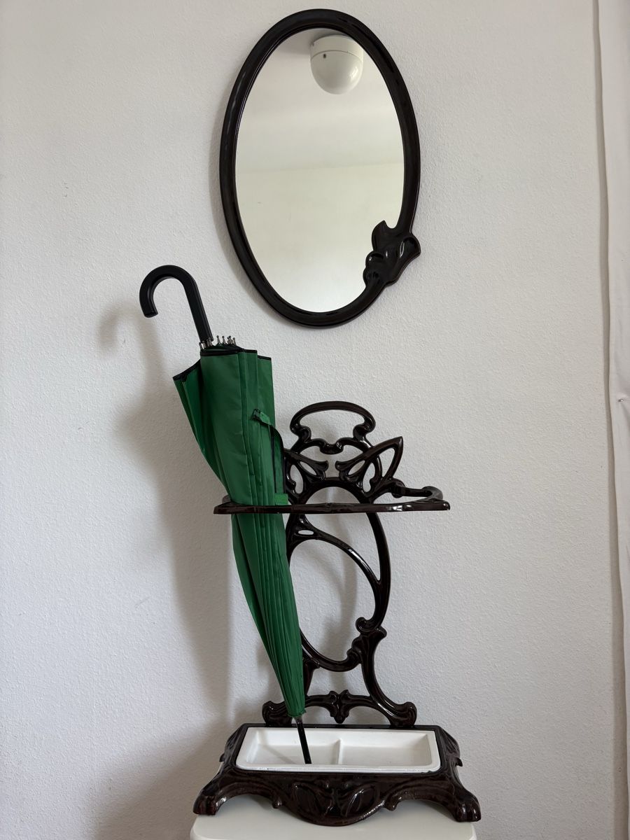 Porte manteau: Schirmständer mit Spiegel vintage – D'occasion à Baden par jdif