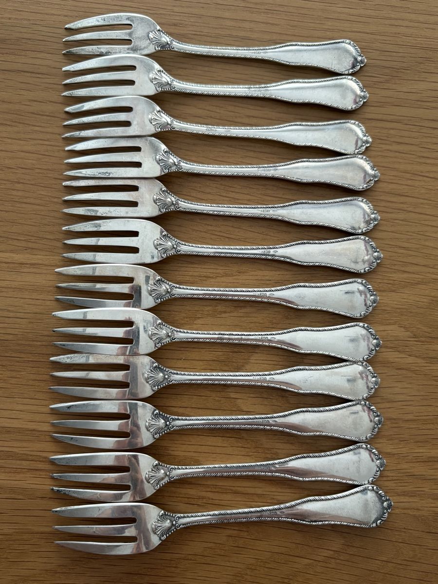 Forchette: 12 forchette antiche Argento 800 con decorazione – Usato da S. Antonino venduto da LIKA91 4