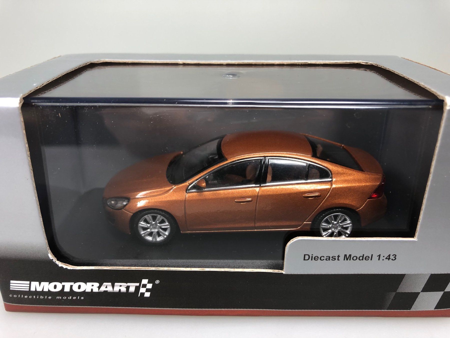 Volvo Modellautos: Volvo S60 - Motorart - 1:43 – Gebraucht aus Widen von Himan 3
