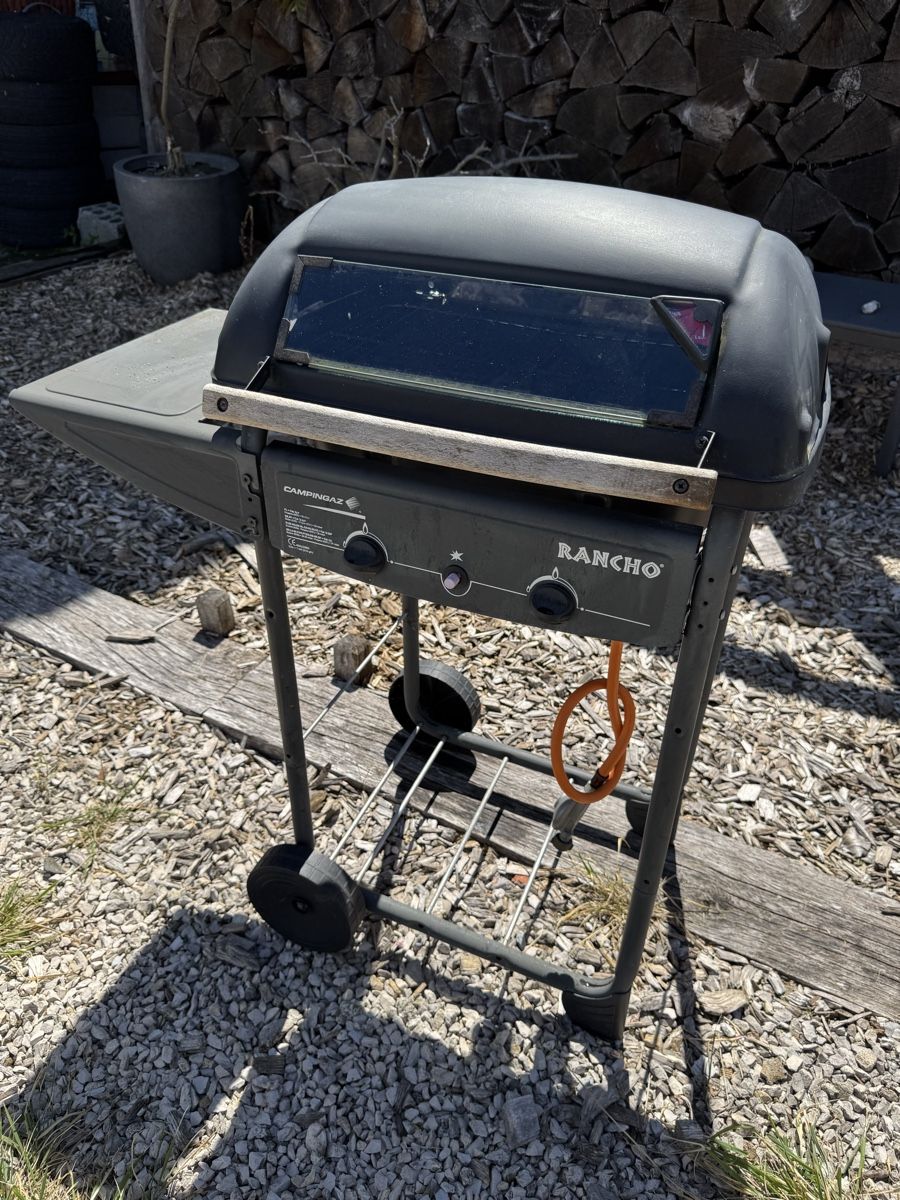Griglie: Barbecue Rancho à gaz, Campingaz – Usato da Vuadens venduto da rid_d9ps 1