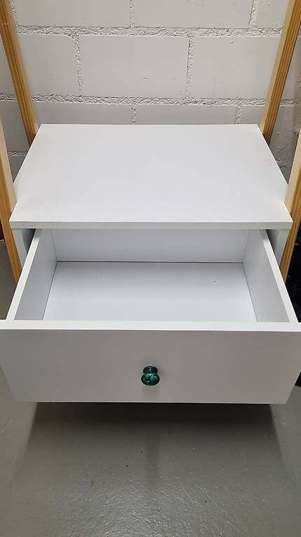 Garderobe: Mini Garderobe mit Schublade – Gebraucht aus St. Gallen von mar_bx6m 1