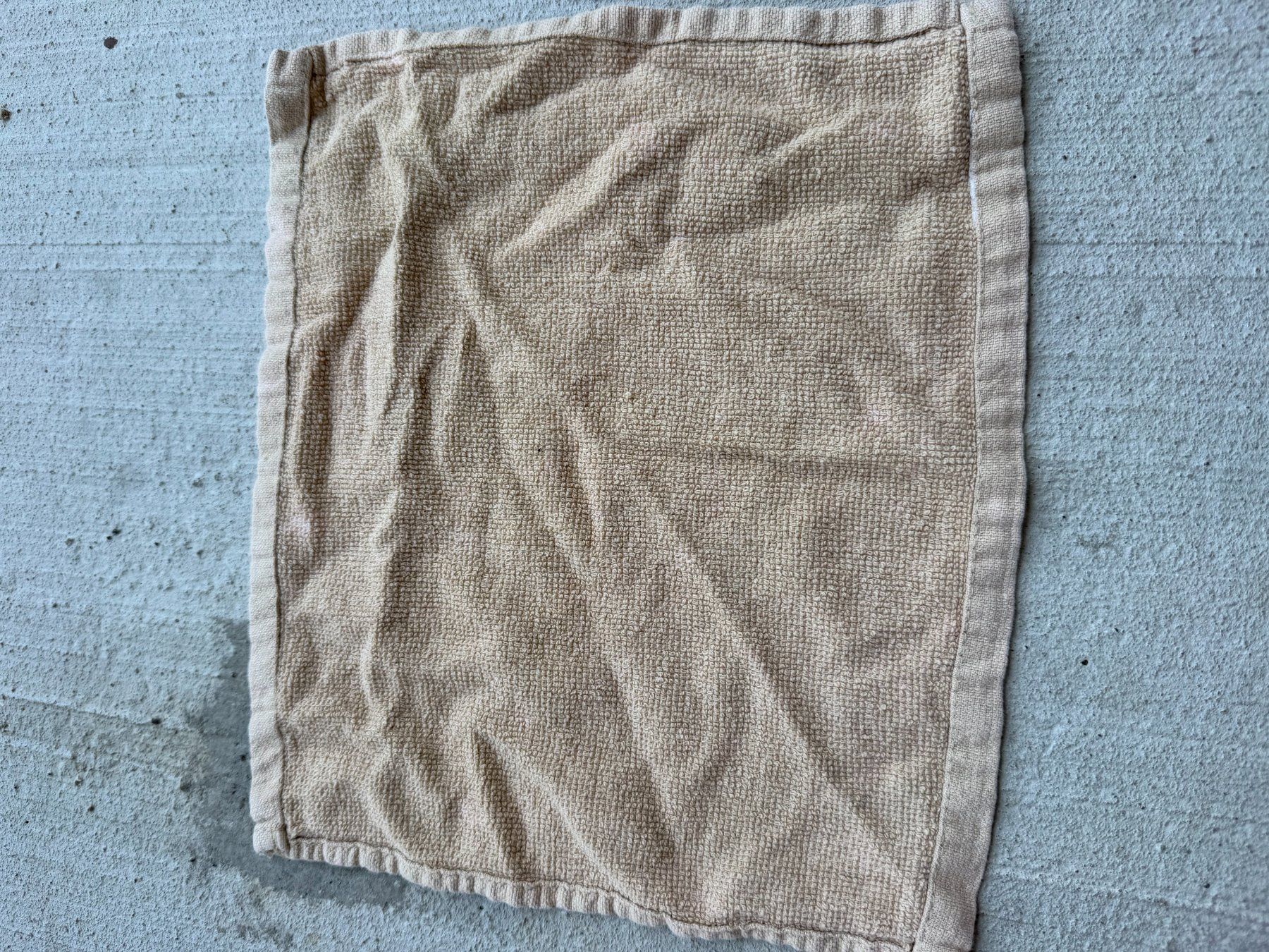Tessuti: Stofftuch beige ca. 30x30cm – Usato da Riehen venduto da edu_92w7