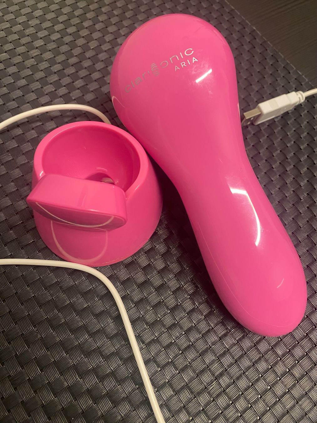 abgelaufenes gleitmittel Gesichtsreinigungbürste Clarisonic Aria (Gebraucht) in Grenchen für CHF 20  – mit Lieferung auf Ricardo kaufen