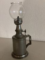 Antike Lampe-Pigeon Petroleumlampe Metall gebrauchter Zustan