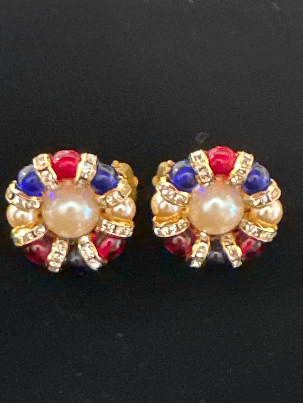 Ohrringe & -stecker: Vintage Ohrclips 60er Jahre – Gebraucht aus Bern von schnupka