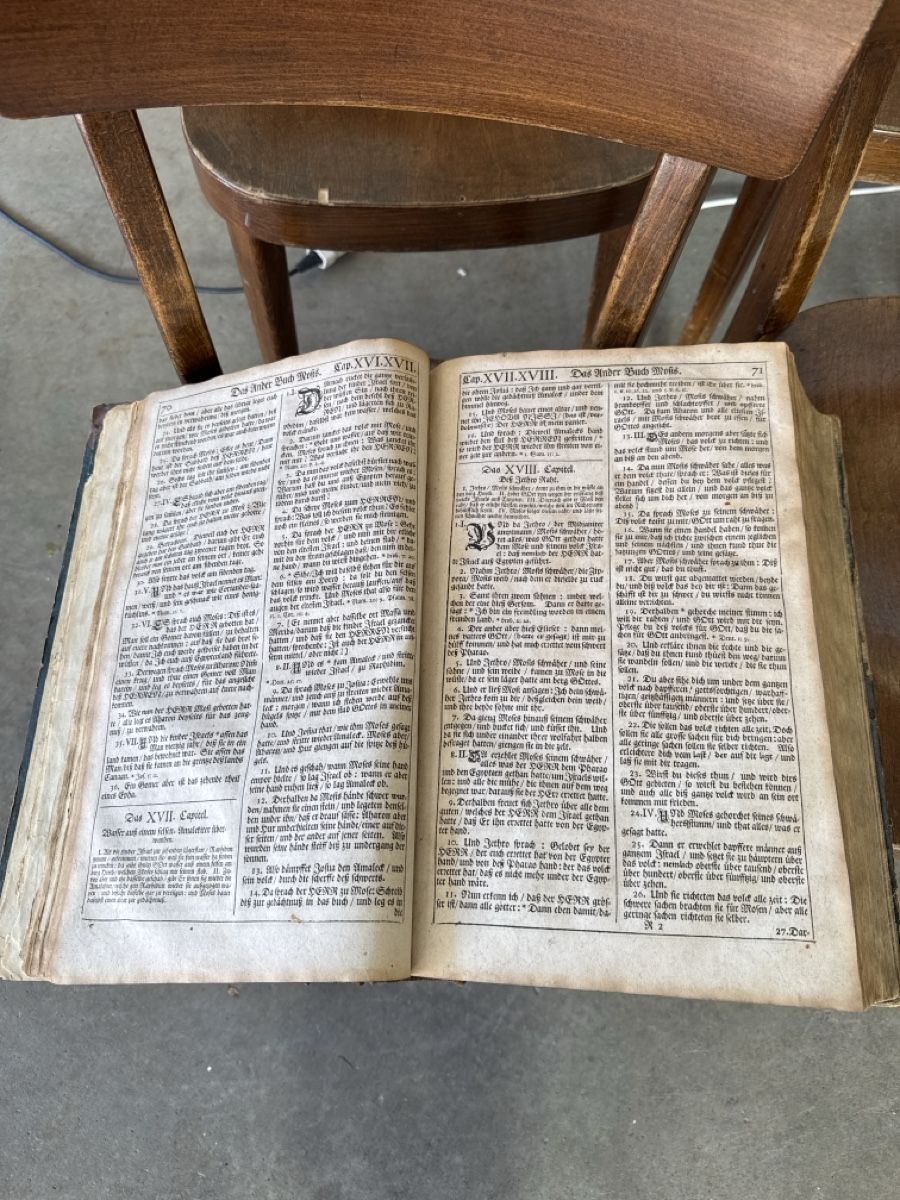 Libri: Antike Bibel Bern 1728 – Usato da Pfäffikon SZ venduto da Brocki-21 3