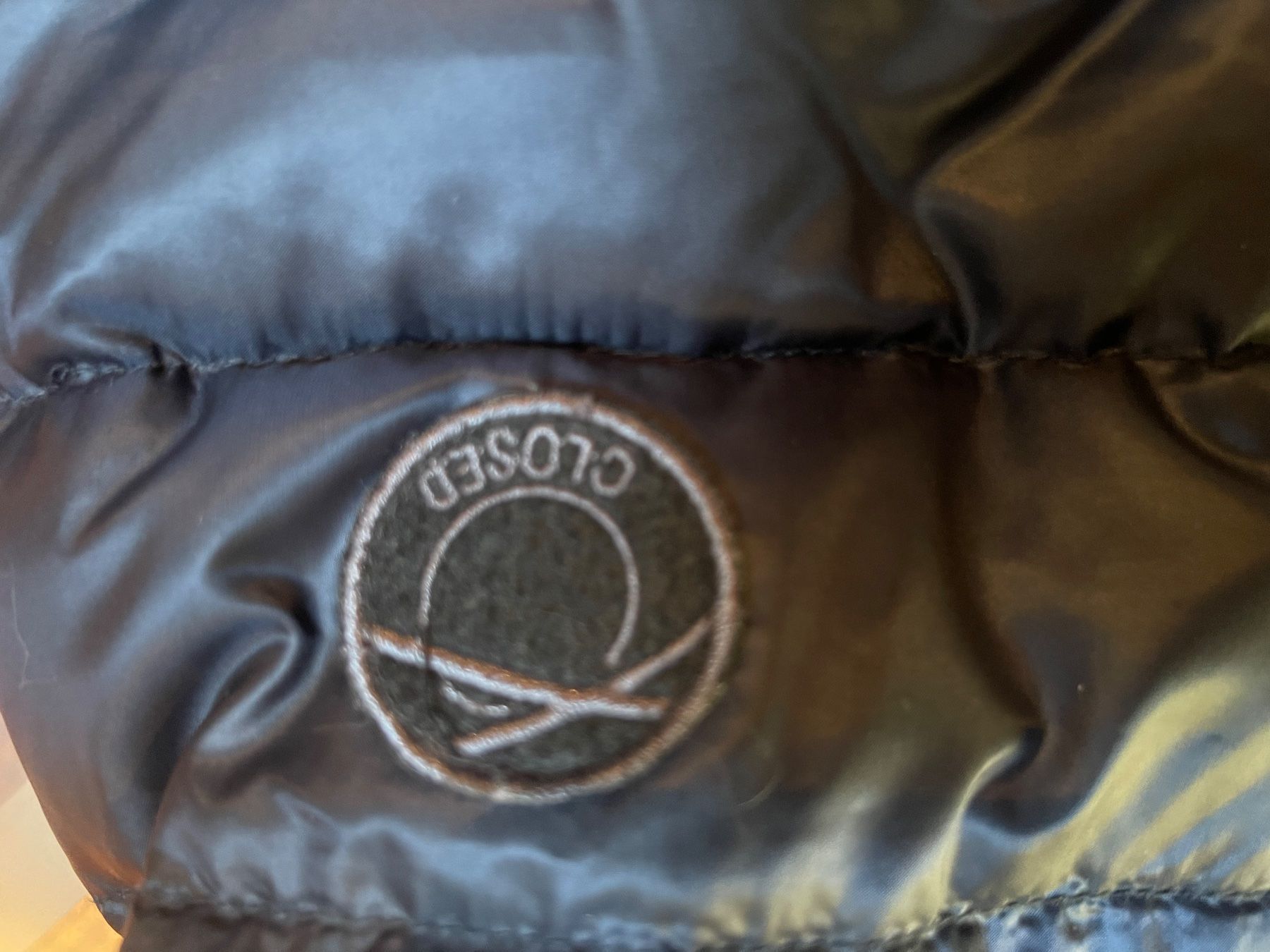 Giacche: Closed Daunenjacke – Usato da Sachseln venduto da Guguiseli 3