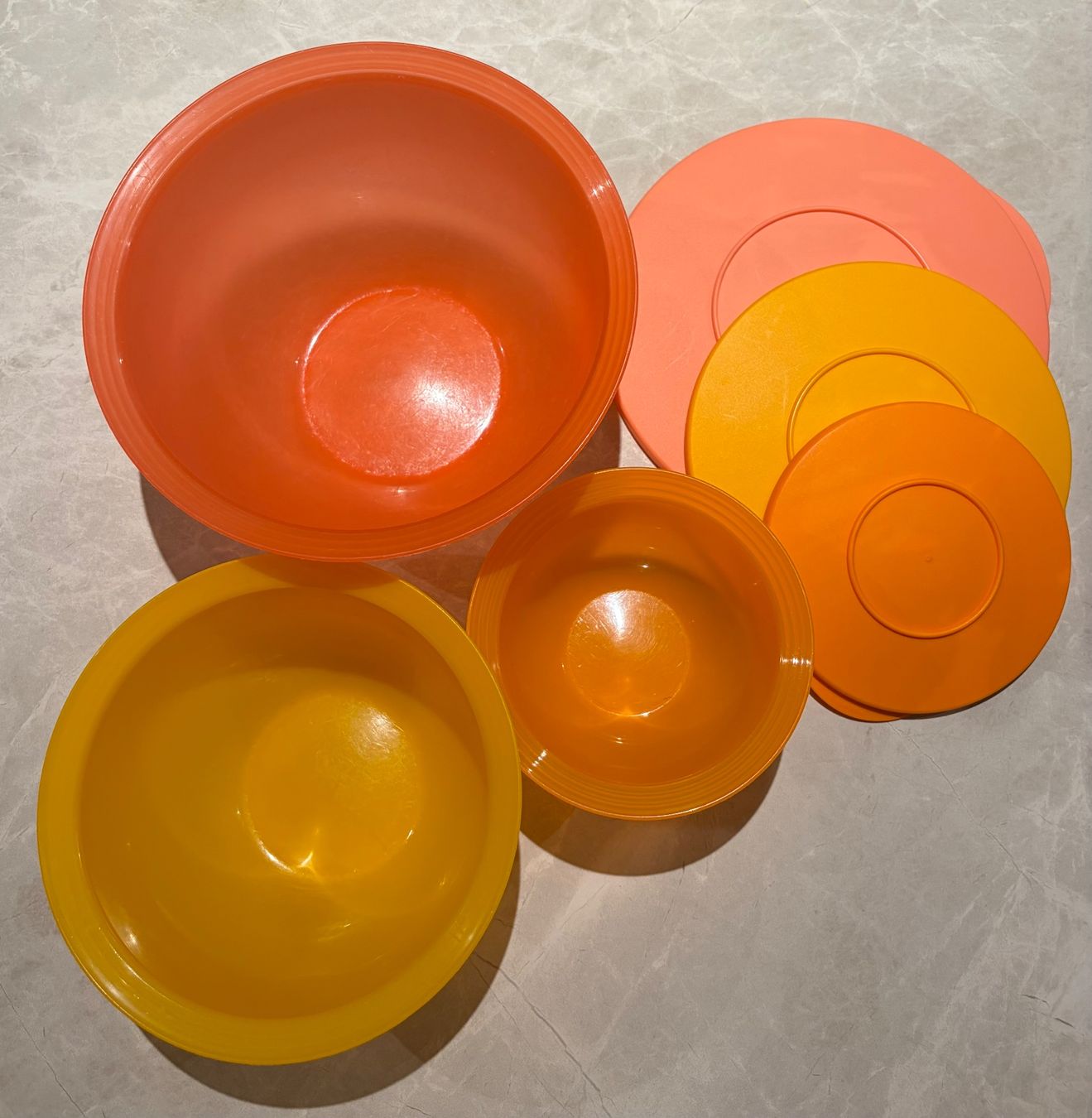 Tupperware Contenitori & Simili: TUPPERWARE Junge Welle 3x Partyschüssel – Nuovo (secondo la descrizione) da Degersheim venduto da Starkigel