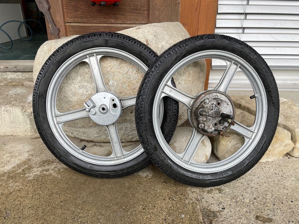 Closing rubber for ignition rotor on PIAGGIO CIAO