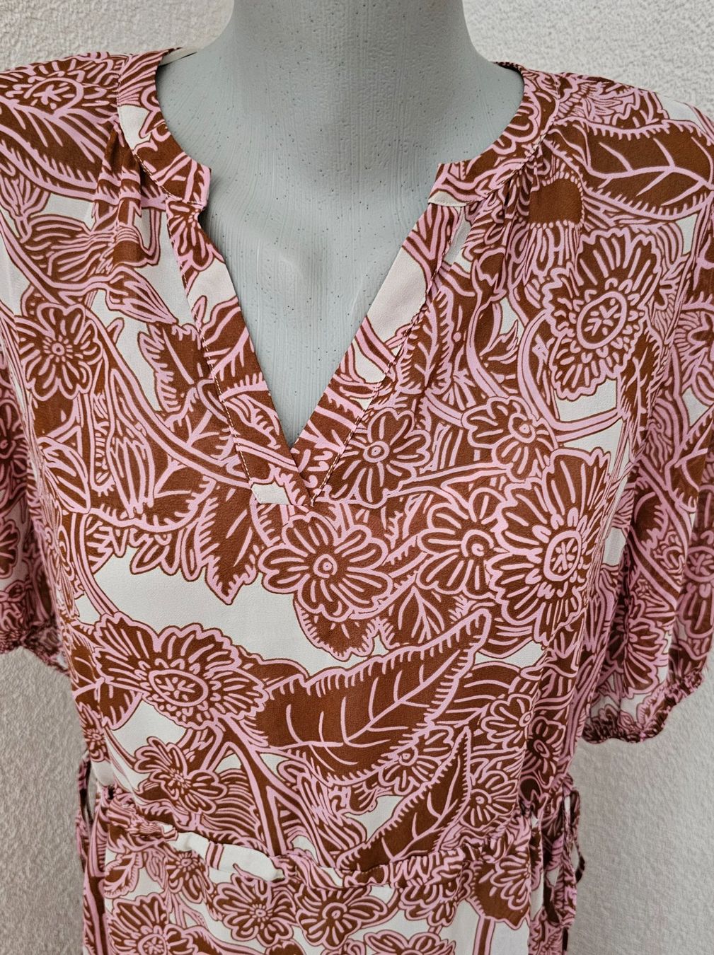 Comma Lotti di vestiti: Paket Gr. 38 / 40 Comma, Kleid mit Unterkleid – Usato da Füllinsdorf venduto da Sunnebliemli7 3