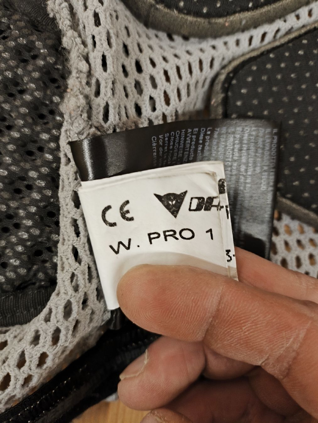 Dainese Protezioni & Imbottiture: Rückenpanzer Dainese Gr. S – Usato da Scuol venduto da Pisoc2019 4