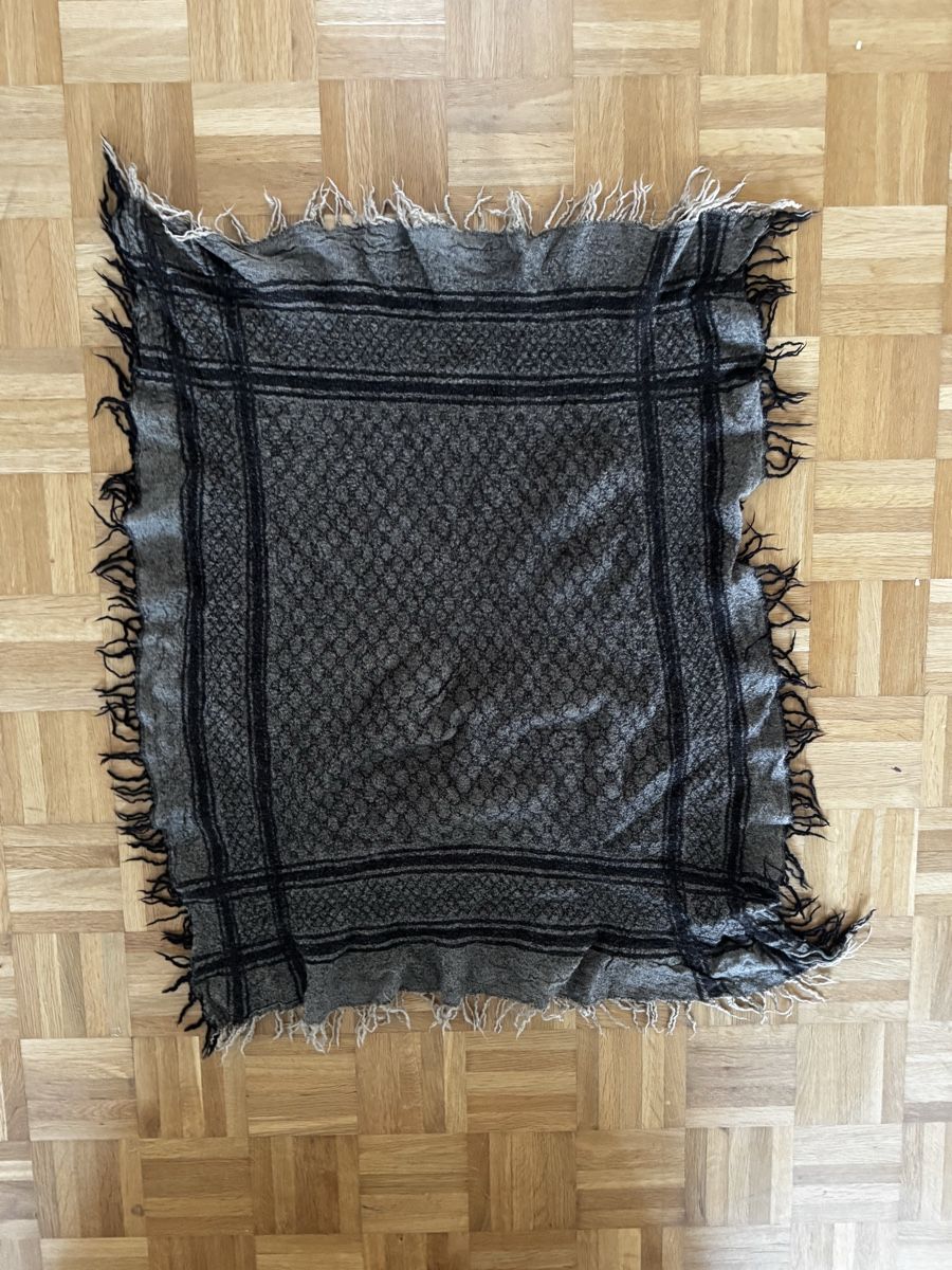 Gucci Foulard & Sciarpe: Gucci Scarf – Usato da Zürich venduto da forestF4iry