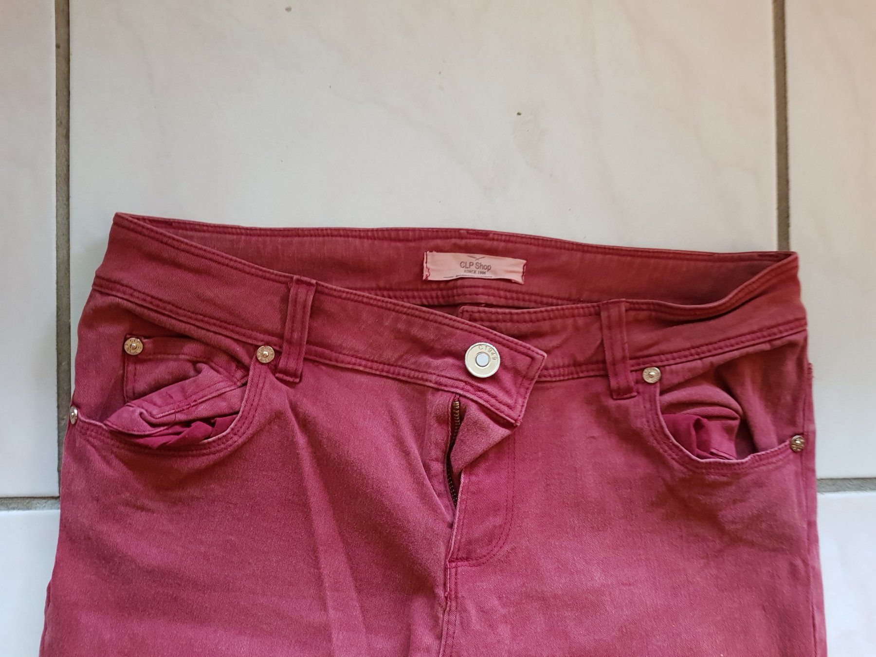 Pantaloni: Hose gr.36 – Usato da Erlinsbach venduto da pfunky 1