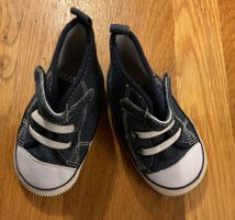 Süsse Baby Schuhe, Grösse 18