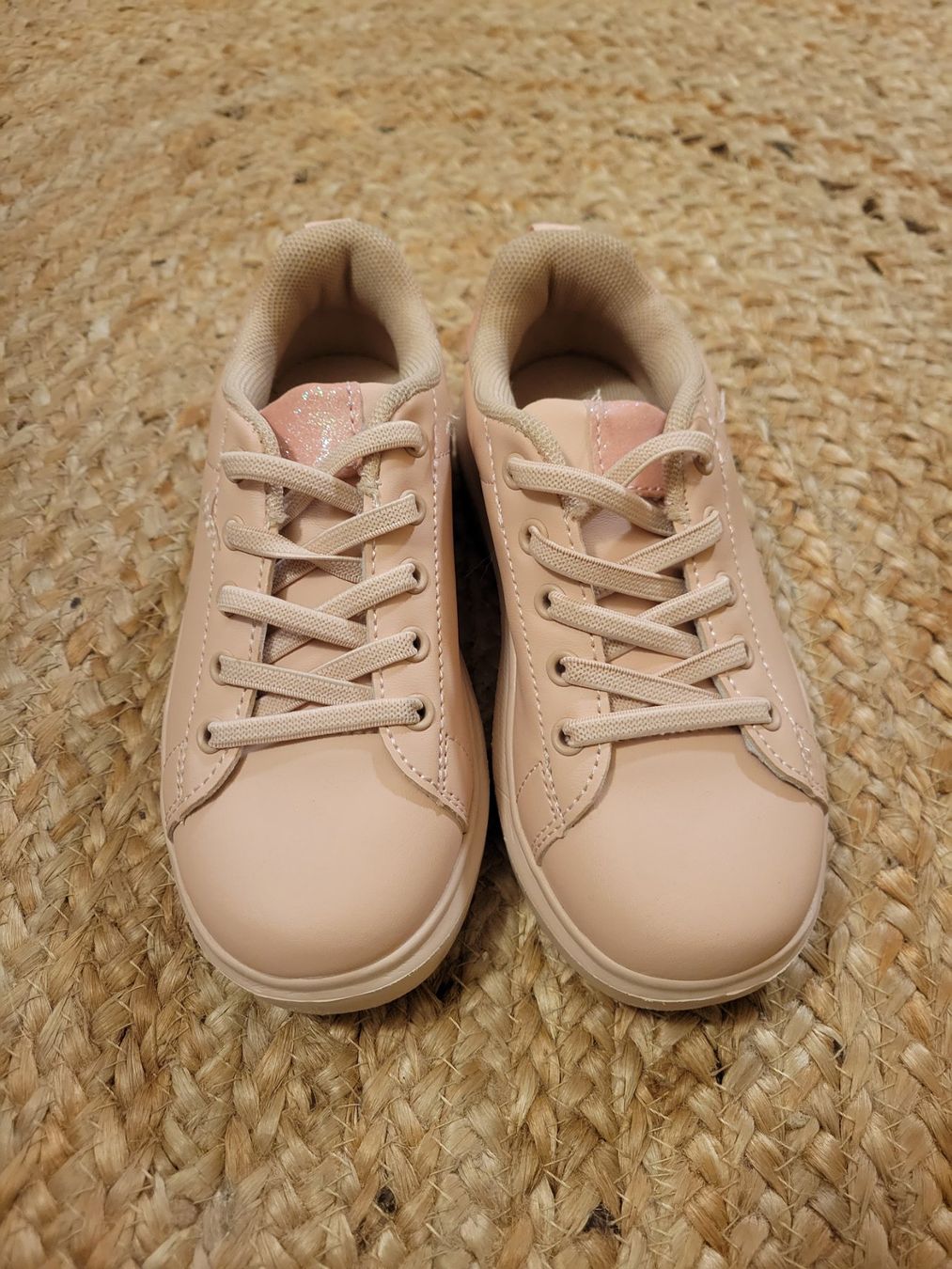 Chaussures filles: Baskets roses, taille 28 – Neuf (Voir description) à Neuchâtel par valerizette