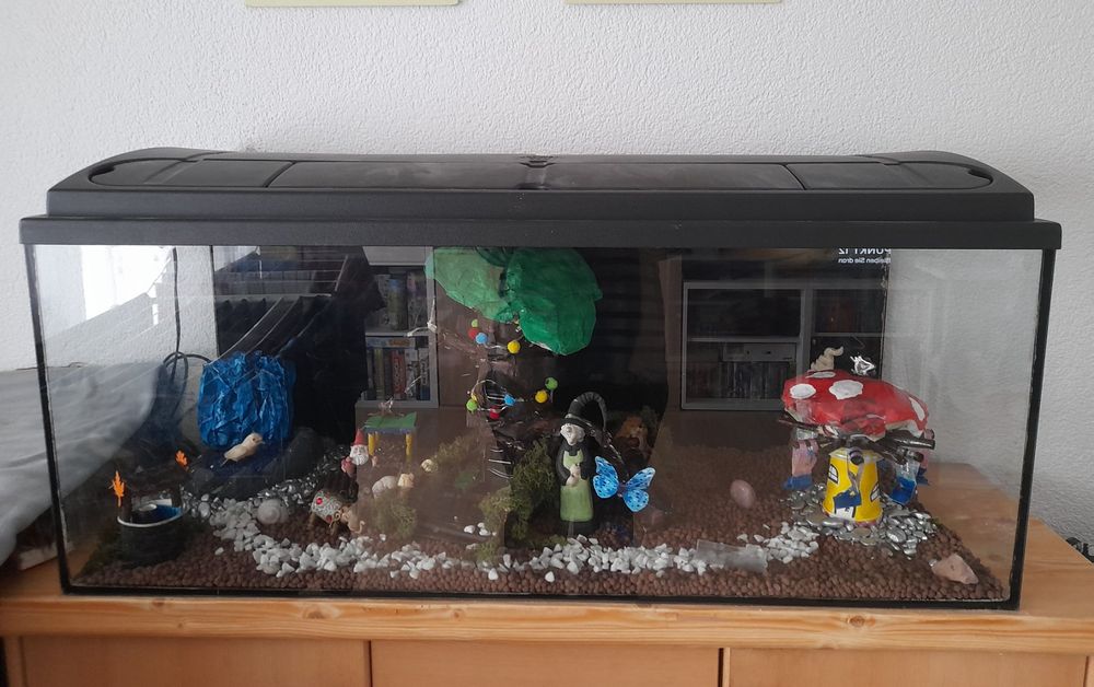 Aquarium/ Terrarium Kaufen auf Ricardo