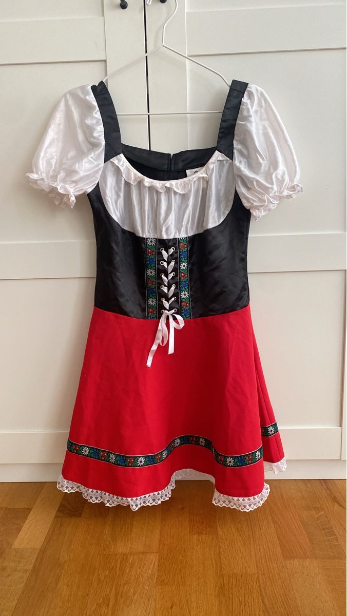 Costumi: Fasnachtskostüm Dirndl, Grösse 36 – Usato da Burgdorf venduto da allesolivia
