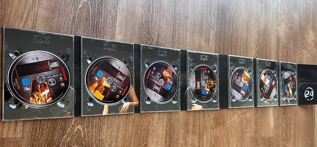 Tutti i DVDs: 24hours Season 5 – Usato da Othmarsingen venduto da Bianchi05 2