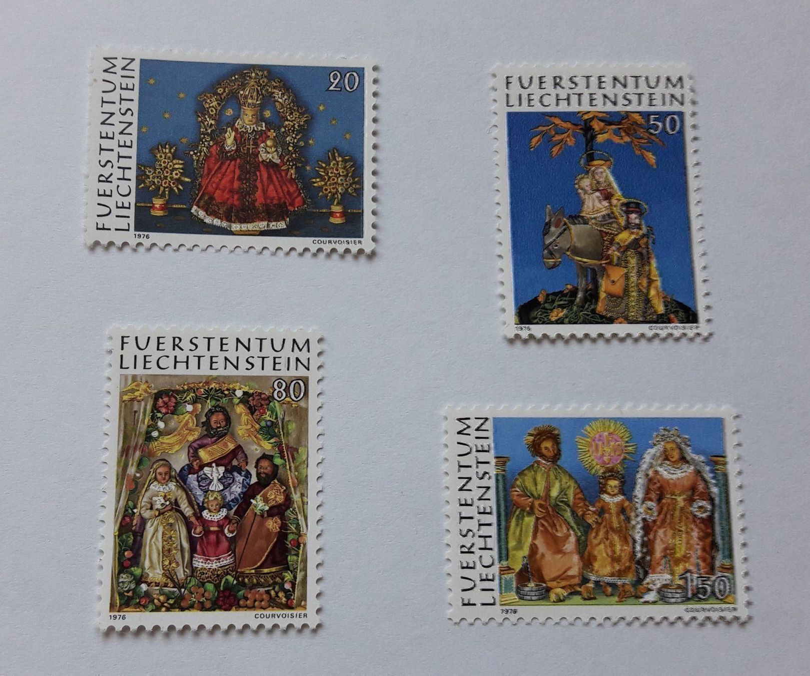 Tutti i francobolli: 1976 Weihnachtsmarken  XII ** – Nuovo (secondo la descrizione) da Alten venduto da Regenwasser