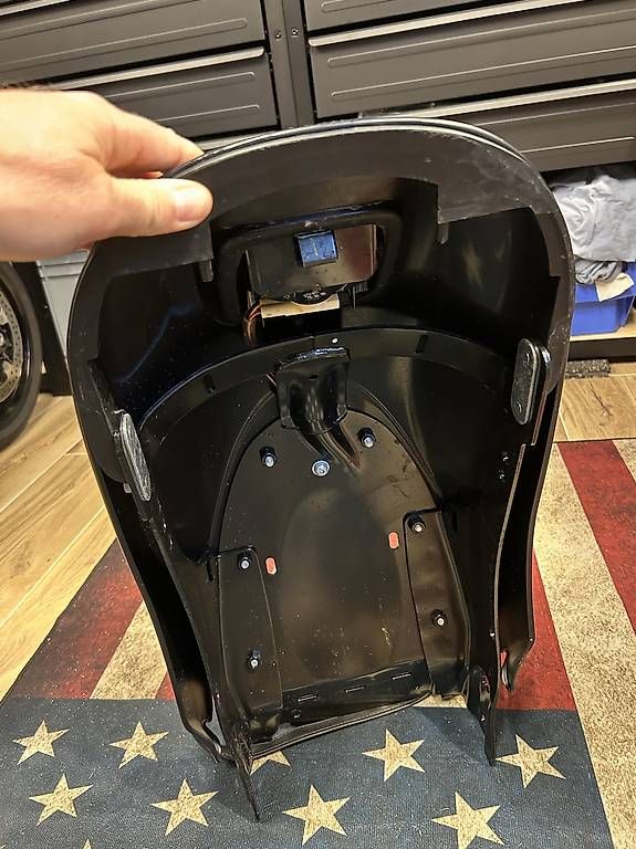 Harley-Davidson Tutti i ricambio per moto: Heck Fender Harley Davidson VROD – Usato da Zell ZH venduto da Spring1509 3